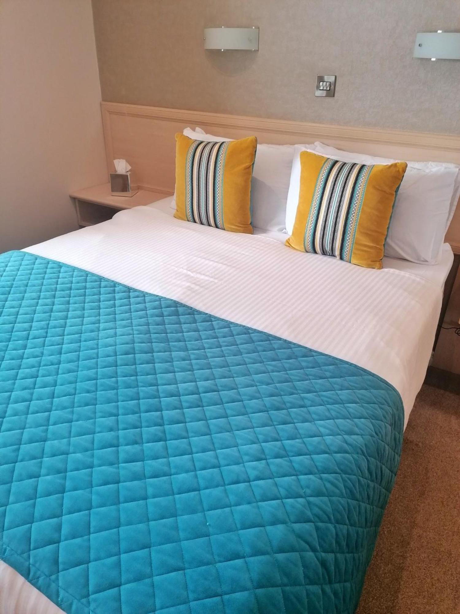 The Lodge Hotel Κόλερεϊν Εξωτερικό φωτογραφία