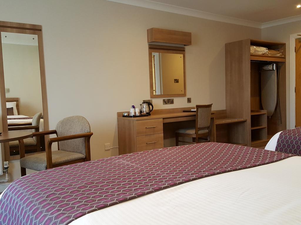 The Lodge Hotel Κόλερεϊν Εξωτερικό φωτογραφία