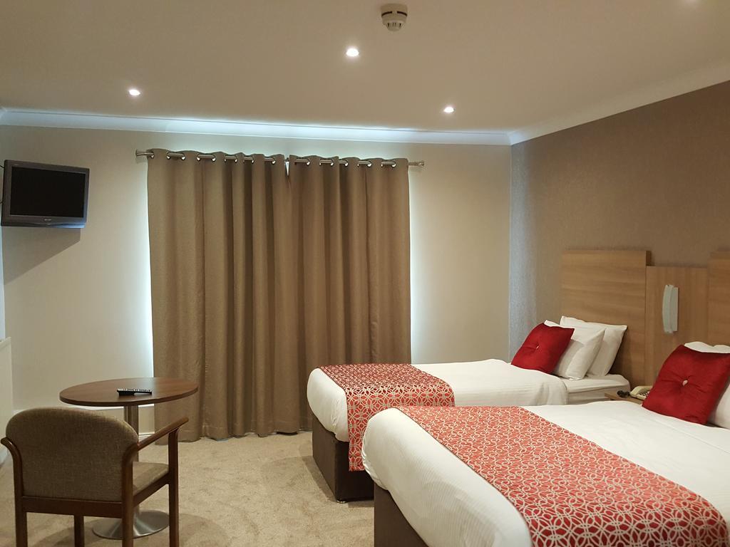 The Lodge Hotel Κόλερεϊν Εξωτερικό φωτογραφία