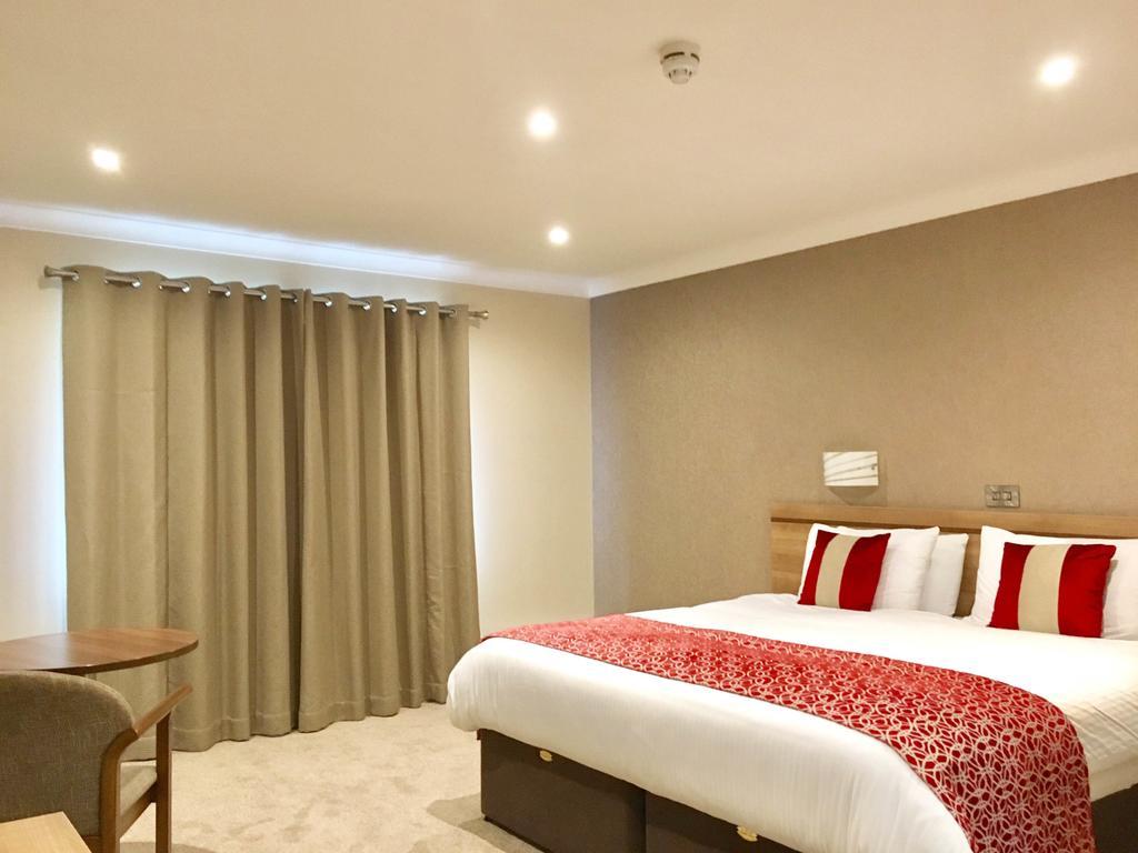 The Lodge Hotel Κόλερεϊν Εξωτερικό φωτογραφία