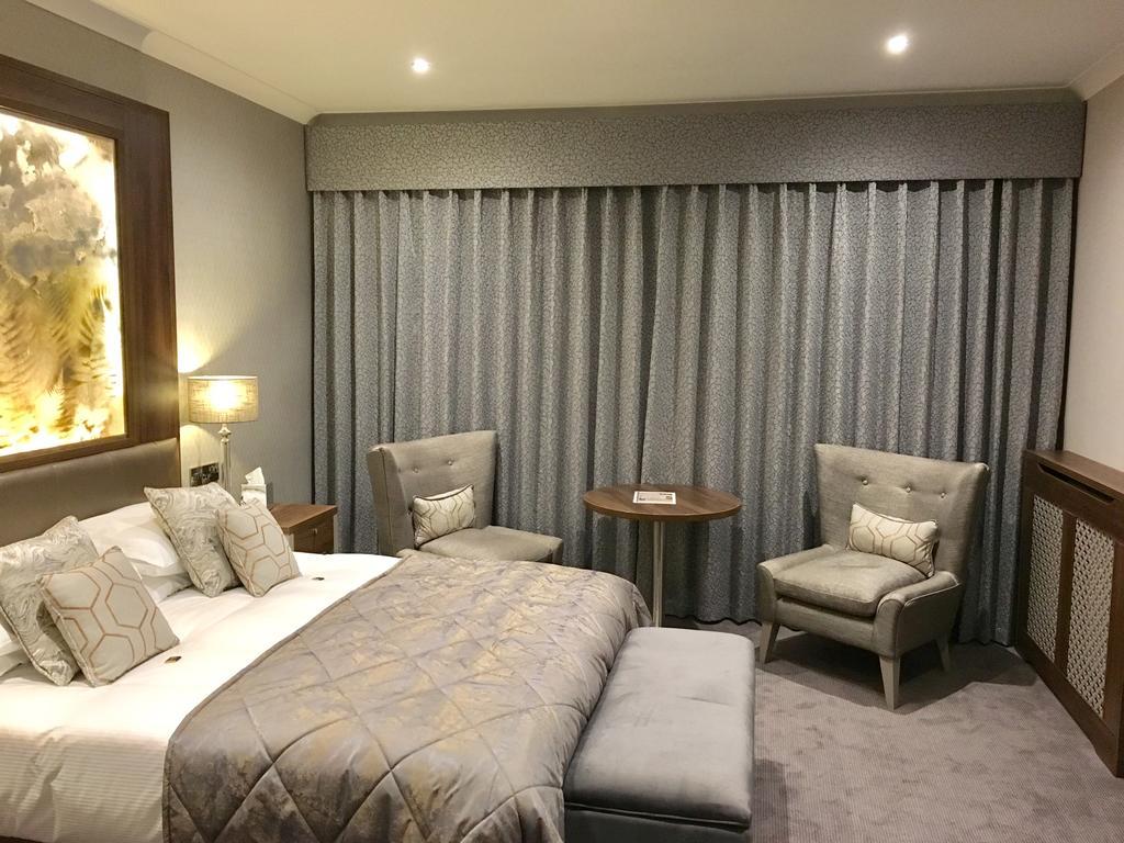 The Lodge Hotel Κόλερεϊν Εξωτερικό φωτογραφία