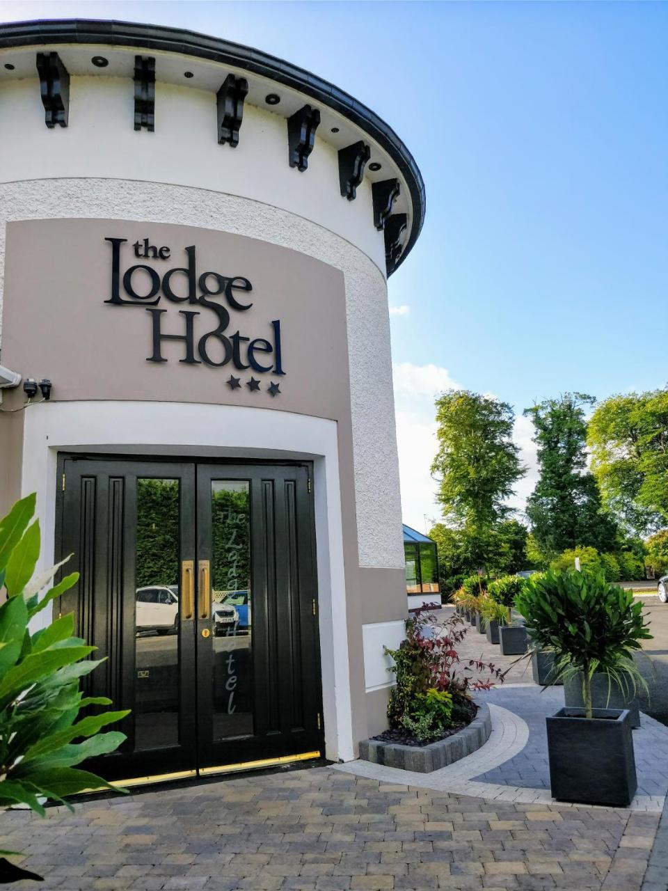 The Lodge Hotel Κόλερεϊν Εξωτερικό φωτογραφία